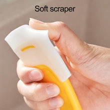 These pan cleaOil Stain Cleaning Silicone Scrapper