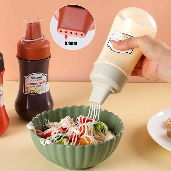 5 Hole Squeeze Sauce Bottle