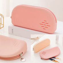 Silicone Travel Makeup Pouch