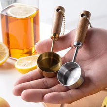 Hangable Measuring Spoon with Wood Handle