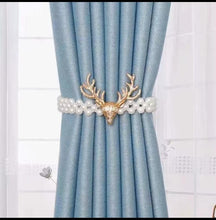 Markhor Curtain Clip