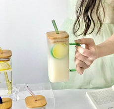 Square Ice Tea mug with lid and glass straw