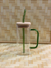 Square Ice Tea mug with lid and glass straw